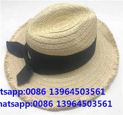 Sluneční slaměný klobouk Fedora s černým střapcem