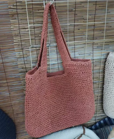 Růžová světle ležérní dámská kabelka přes rameno