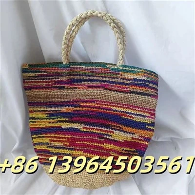Ručně vyráběný vícebarevný kbelík Raffia