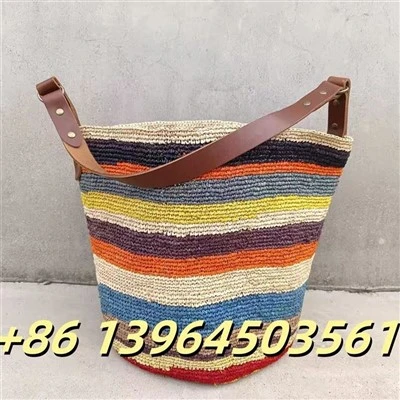 Barevná raffia žena buske